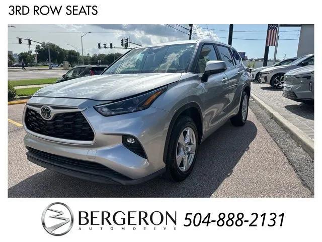 used 2023 Toyota Highlander car, priced at $33,961