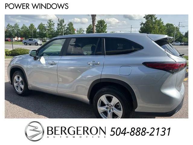 used 2023 Toyota Highlander car, priced at $33,961