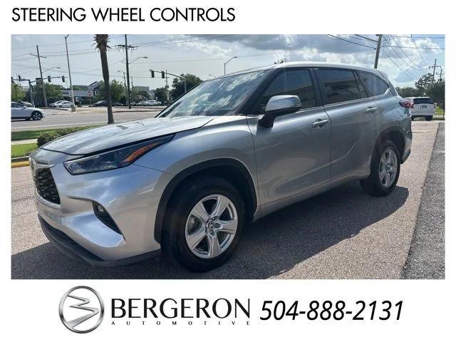 used 2023 Toyota Highlander car, priced at $33,961