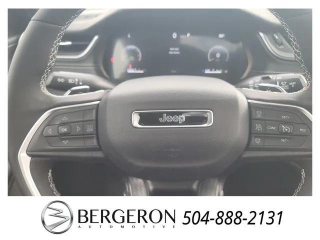 new 2025 Jeep Grand Cherokee car, priced at $38,970
