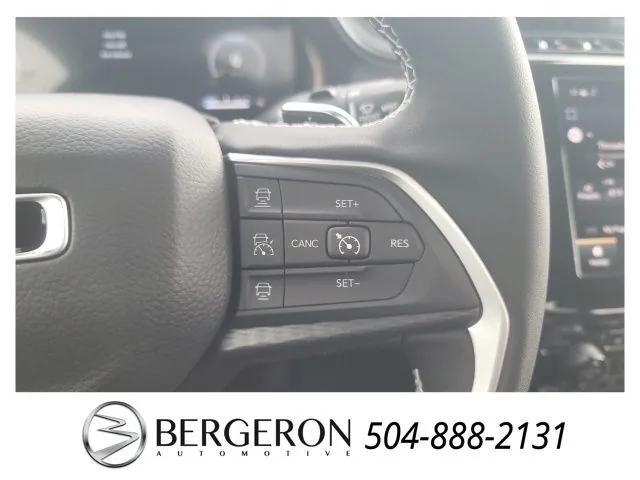 new 2025 Jeep Grand Cherokee car, priced at $38,970