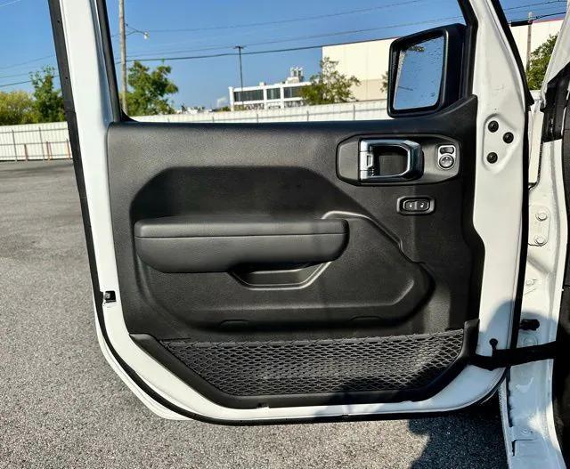 new 2025 Jeep Wrangler car, priced at $50,835