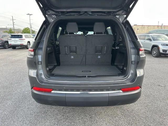 new 2025 Jeep Grand Cherokee L car, priced at $38,720