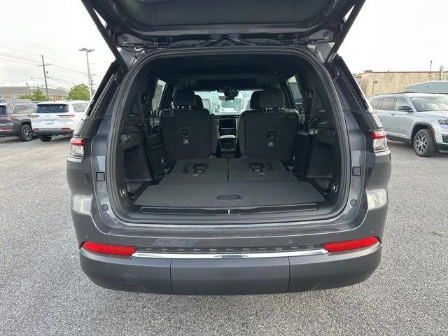 new 2025 Jeep Grand Cherokee L car, priced at $38,720