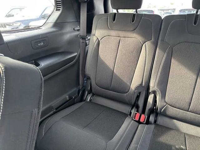 new 2025 Jeep Grand Cherokee L car, priced at $39,720