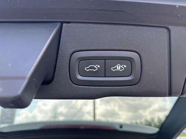 used 2022 Volvo XC60 car, priced at $42,000