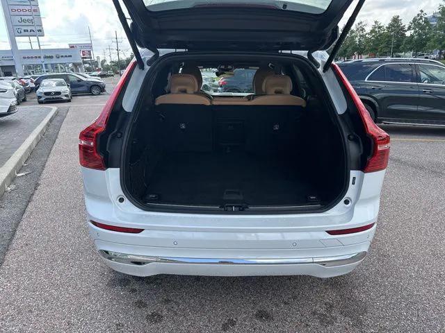 used 2022 Volvo XC60 car, priced at $42,000