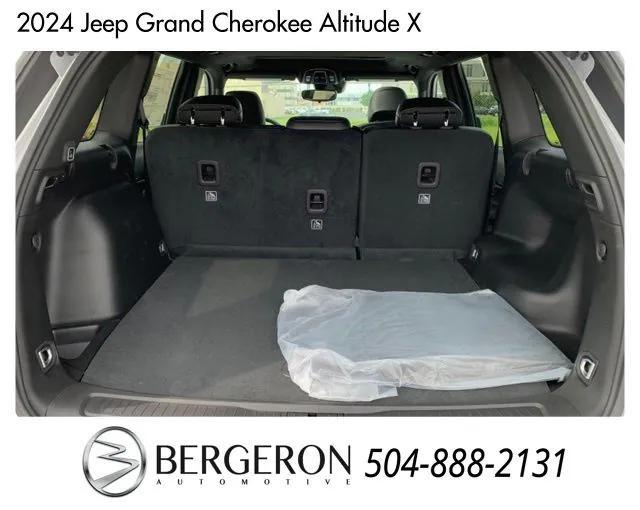 new 2024 Jeep Grand Cherokee car, priced at $42,030