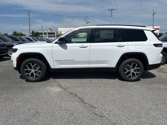 new 2025 Jeep Grand Cherokee L car, priced at $47,935