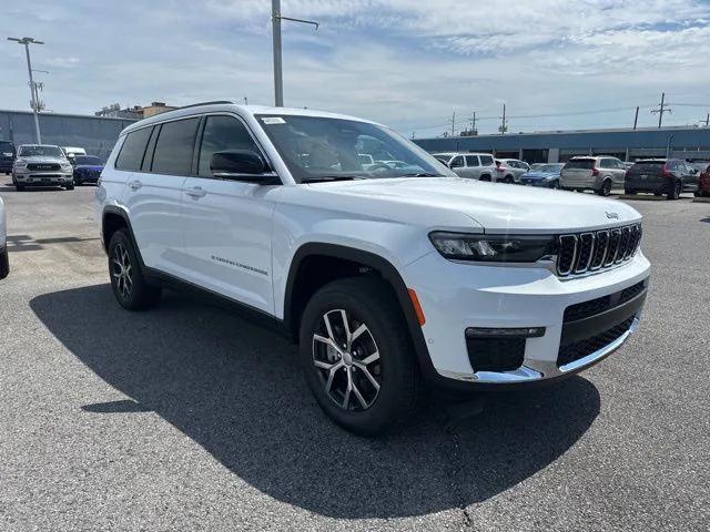 new 2025 Jeep Grand Cherokee L car, priced at $47,935