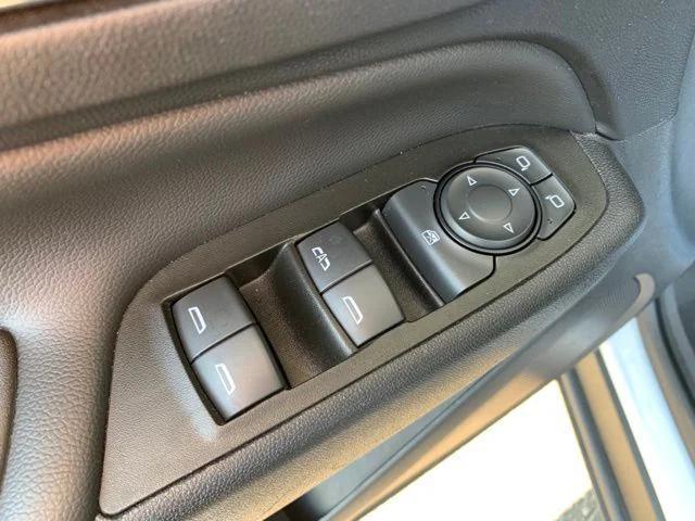 used 2022 Chevrolet Equinox car, priced at $20,000