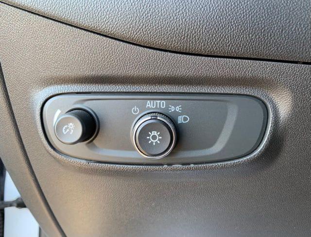 used 2022 Chevrolet Equinox car, priced at $20,000
