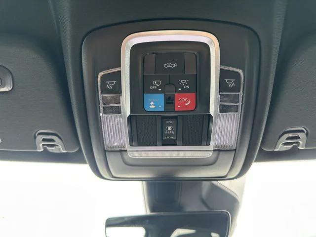 new 2025 Ram 1500 car, priced at $53,735