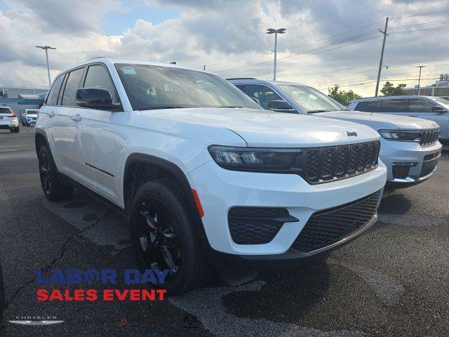 new 2025 Jeep Grand Cherokee car, priced at $42,911
