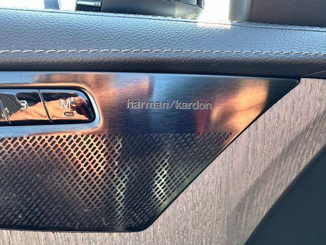 used 2022 Volvo XC90 Recharge Plug-In Hybrid car, priced at $42,000