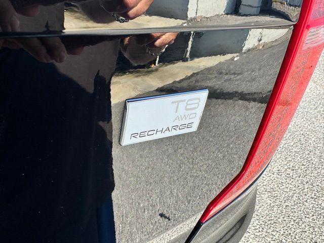 used 2022 Volvo XC90 Recharge Plug-In Hybrid car, priced at $42,000