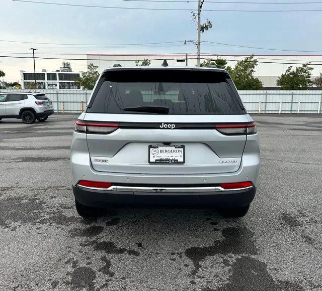 new 2025 Jeep Grand Cherokee car, priced at $47,115