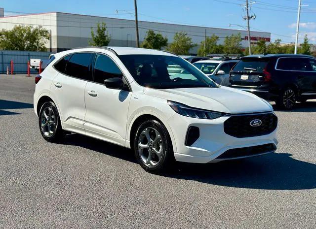 used 2023 Ford Escape car, priced at $22,500