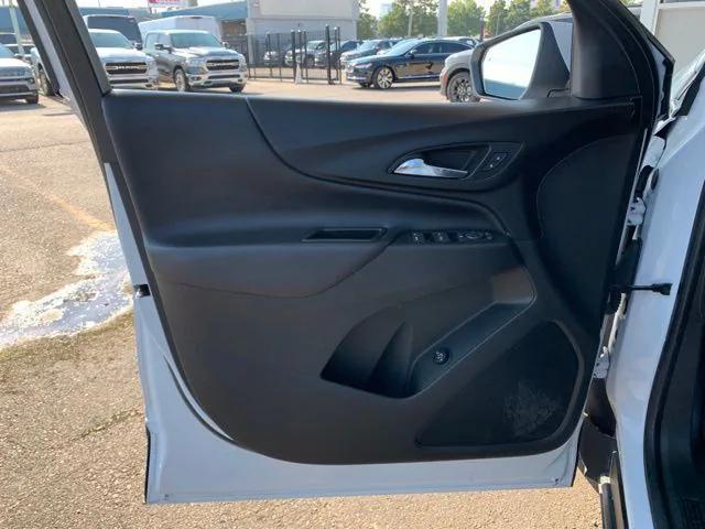 used 2022 Chevrolet Equinox car, priced at $22,500