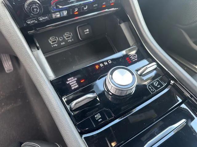 new 2025 Jeep Grand Cherokee L car, priced at $62,035