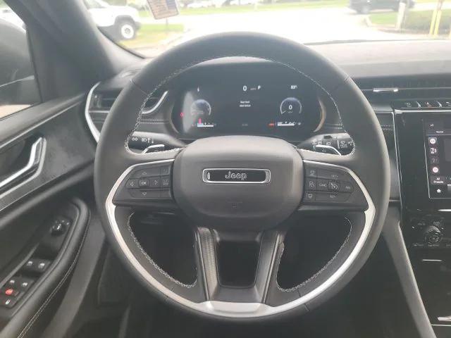 new 2025 Jeep Grand Cherokee L car, priced at $37,920
