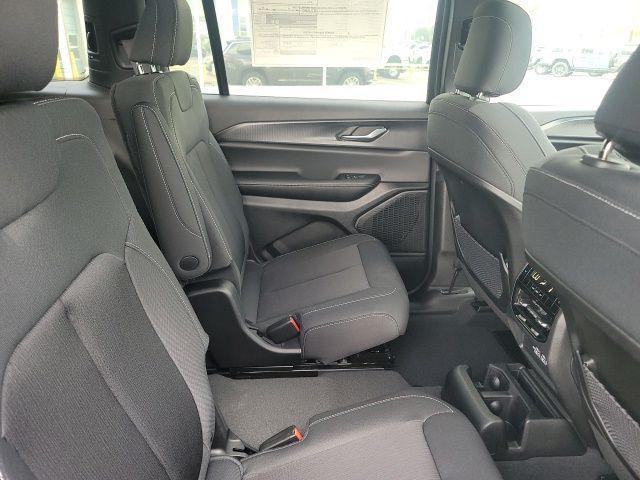new 2025 Jeep Grand Cherokee L car, priced at $38,920