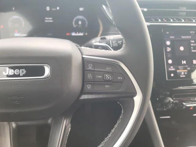 new 2025 Jeep Grand Cherokee L car, priced at $37,920
