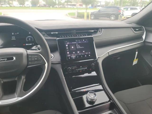 new 2025 Jeep Grand Cherokee L car, priced at $37,920
