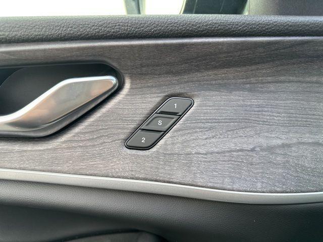 new 2025 Jeep Grand Cherokee L car, priced at $51,081