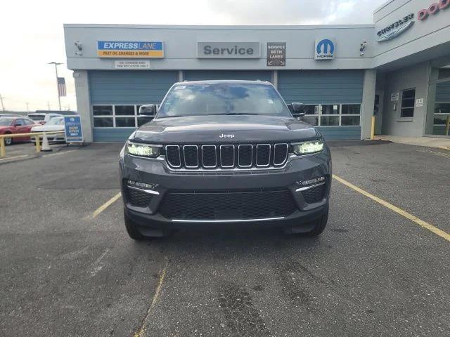 new 2025 Jeep Grand Cherokee car, priced at $45,735
