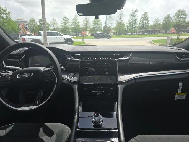 new 2025 Jeep Grand Cherokee L car, priced at $38,720