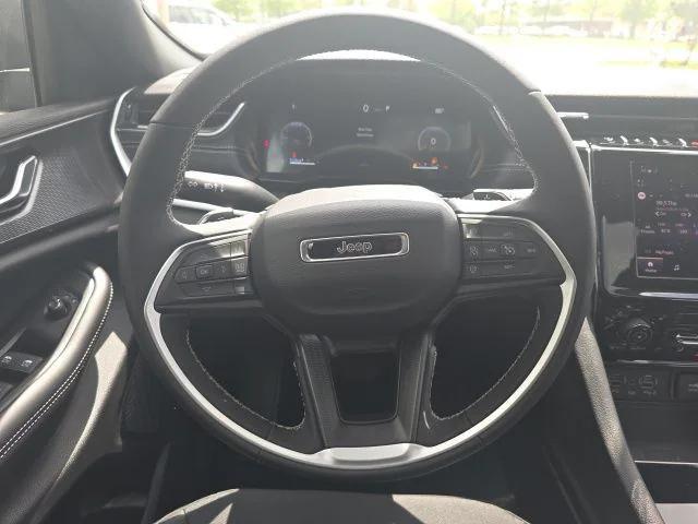 new 2025 Jeep Grand Cherokee L car, priced at $38,720