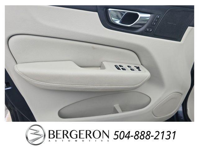 used 2019 Volvo XC60 car, priced at $27,211