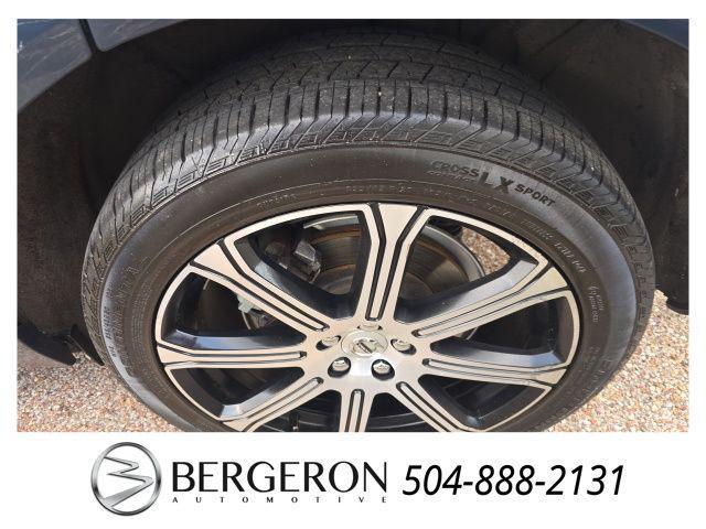 used 2019 Volvo XC60 car, priced at $27,211