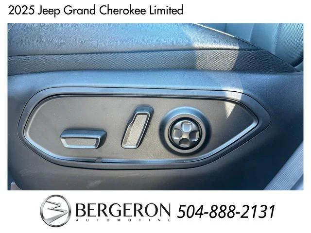 new 2025 Jeep Grand Cherokee car, priced at $47,415