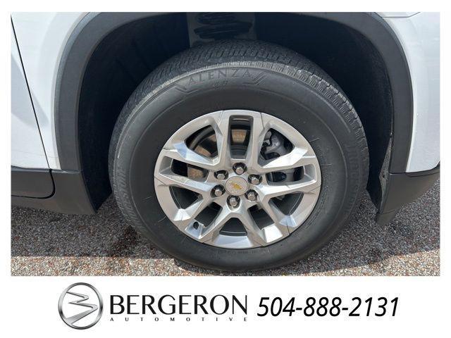 used 2021 Chevrolet Traverse car, priced at $26,500