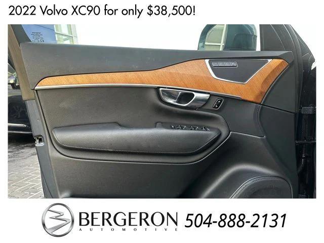 used 2022 Volvo XC90 car, priced at $38,500