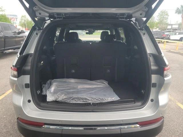 new 2025 Jeep Grand Cherokee L car, priced at $47,335