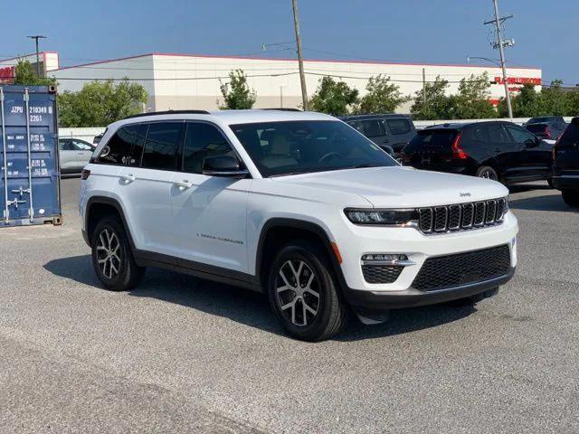 used 2024 Jeep Grand Cherokee car, priced at $38,500