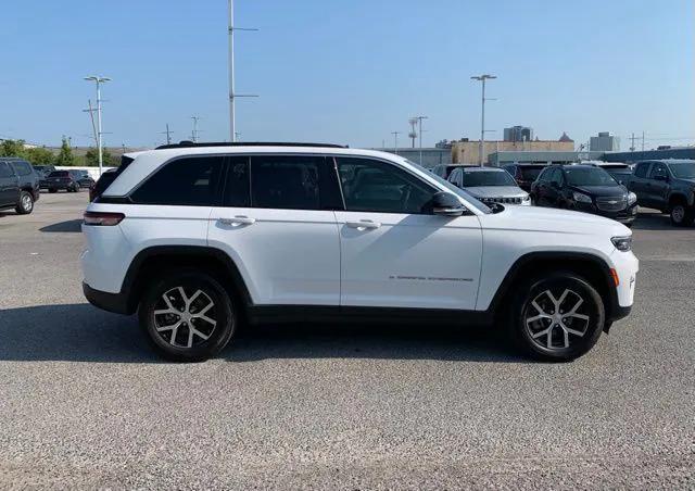 used 2024 Jeep Grand Cherokee car, priced at $38,500