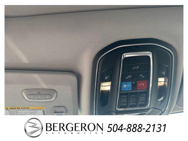 new 2023 Jeep Grand Cherokee L car, priced at $39,900