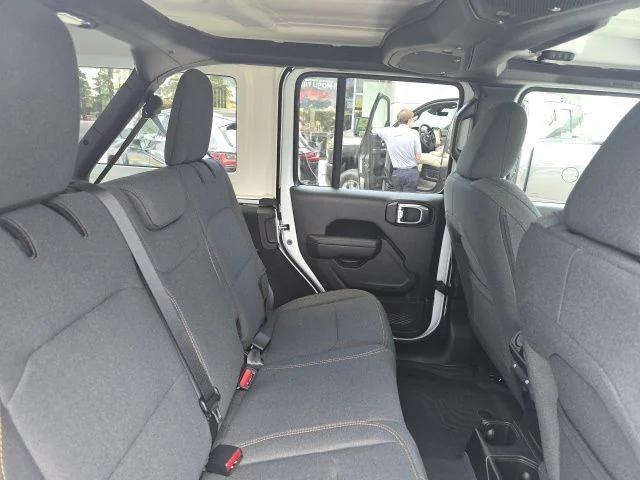 new 2025 Jeep Wrangler car, priced at $51,712