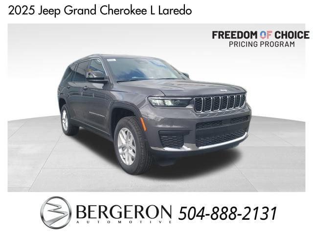 new 2025 Jeep Grand Cherokee L car, priced at $39,220