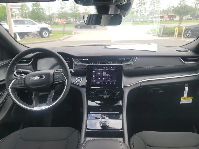 new 2025 Jeep Grand Cherokee L car, priced at $38,220