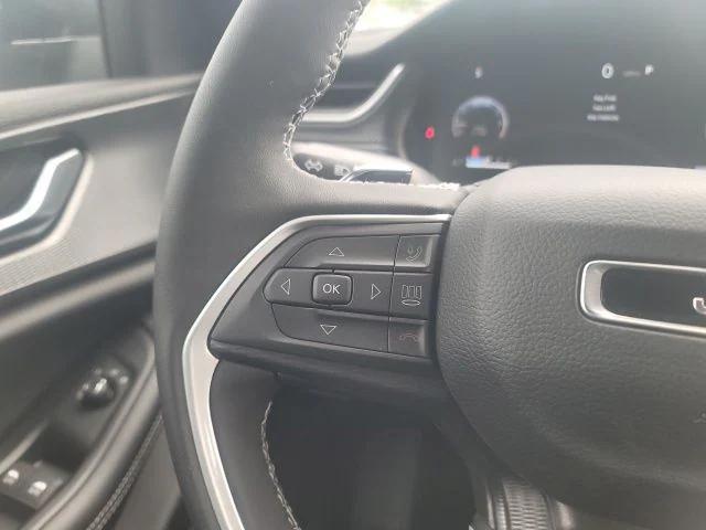 new 2025 Jeep Grand Cherokee L car, priced at $38,220