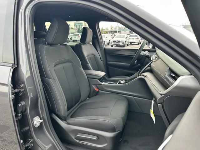 new 2025 Jeep Grand Cherokee L car, priced at $38,220