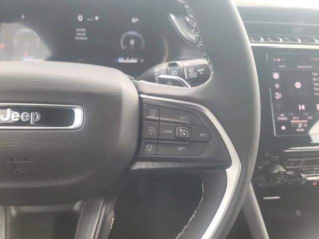 new 2025 Jeep Grand Cherokee L car, priced at $39,220
