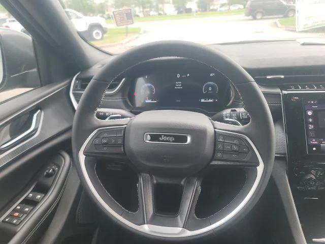 new 2025 Jeep Grand Cherokee L car, priced at $38,220