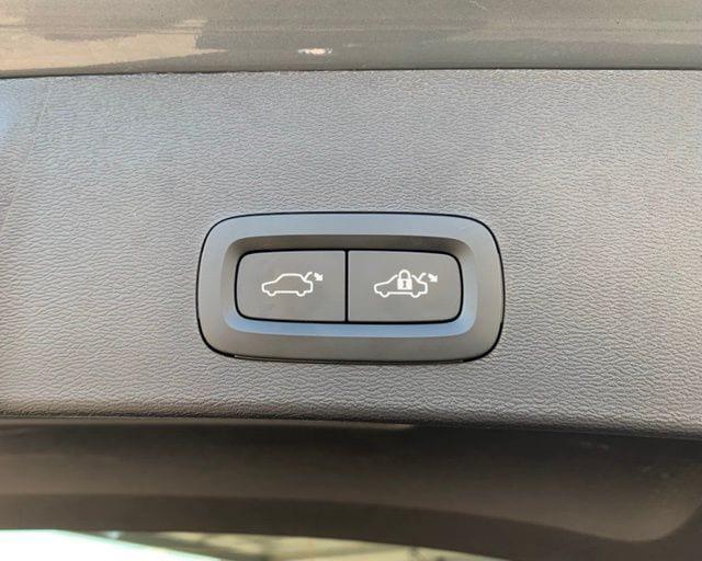 used 2022 Volvo XC40 car, priced at $23,000