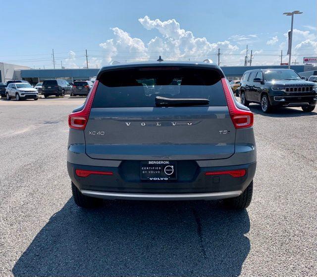 used 2022 Volvo XC40 car, priced at $23,000